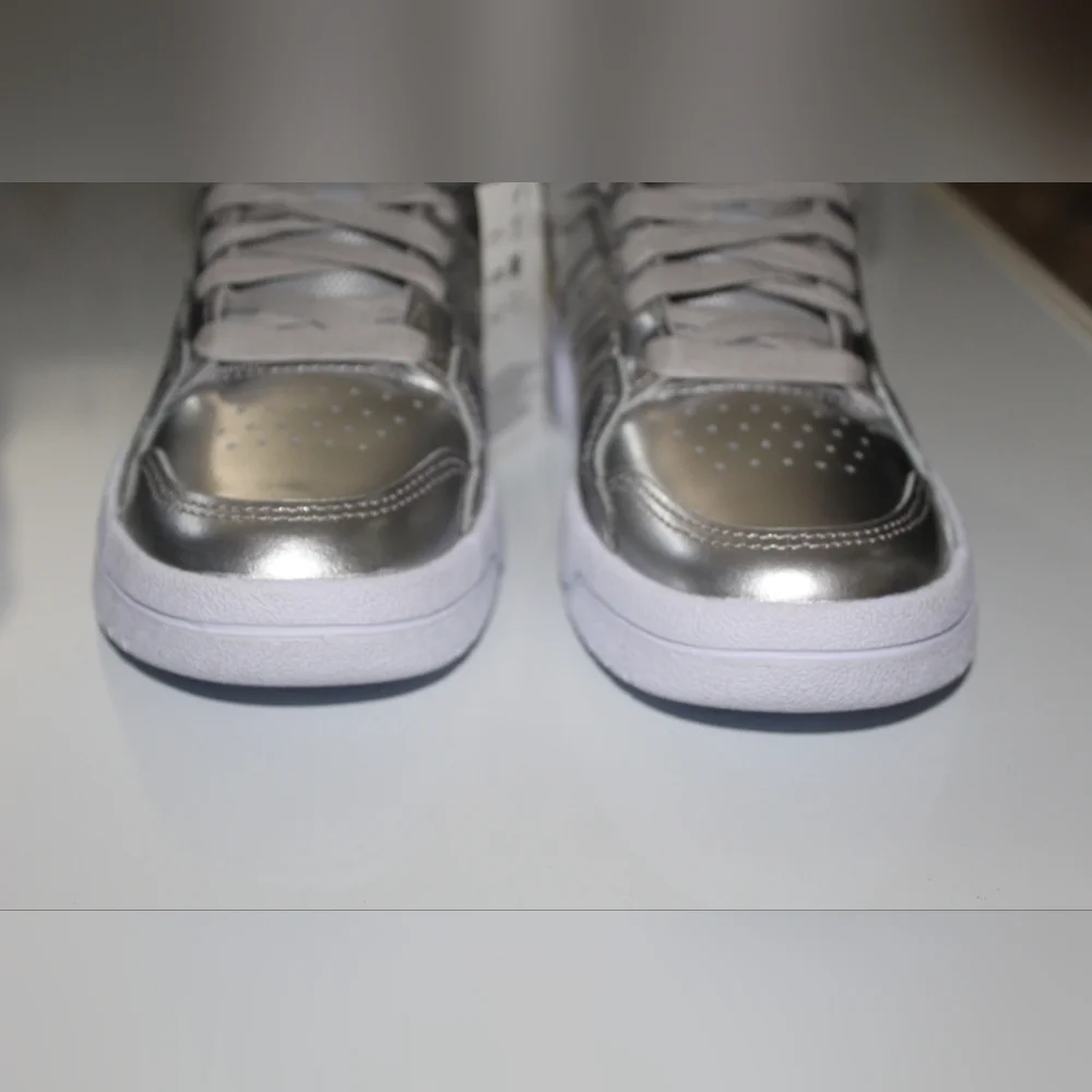 โจ๐โจ NWOB ADIDAS Entrap Mid Silver Metallic - Picture 10 of 16